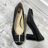 Hogl. Дорогой бренд.натуральные снаружи и внутри лаковые туфли