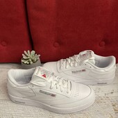 Reebok,оригінал,із натуральної шкіри,розмір 43.