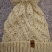 невероятно нежная и стильная шапка