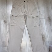 У новому стані чоловічі штанці карго розмір S.
