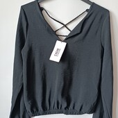 Блуза со шнуровкой