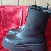 Ботинки р 38(24,5)США, утеплитель синтепон,