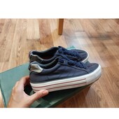 Чудові кросівки, кеди,37 Graceland