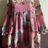 Нарядное платье,на рост 146 +лента для волос