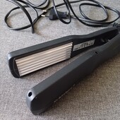 Плойка гофре для волосся.