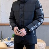 Чоловіча зимова куртка подовжена з капюшоном на холофайбері.