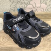 Кросівки для хлопчика нові