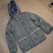 Куртка утеплена - хлопчик 146/152 . Наломірить .Є нюанс .