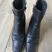 Чобітки жіночі