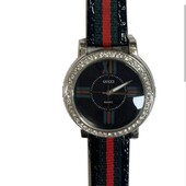 Часы наручные gucci