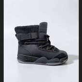 Ботиночки огонь! Качество супер, очень тёплые. По стельке 26 см.