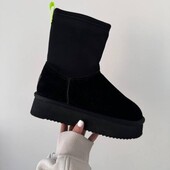 Жіночі Уггі