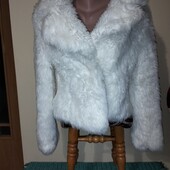 Жіночий короткий полушубок, розмір М.