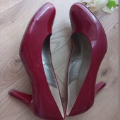 Gabor туфлі жіночі лакові 40 розмір Стан нових