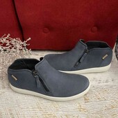 Ессо, оригинал, из натурального нубука, размер 39, стелька 25,5.