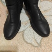 Укороченные , утепленые сапожки на замочке