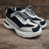 Кросівки на платформі