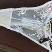  трусики -стринги XL 