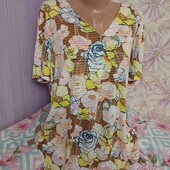 Нова Футболочка .віскоза. обг 108 класснюча Нова.