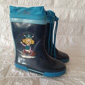 Італія Дитячі гумові чобітки у хорошому стані 25 розмір ( 15-15,5 см )