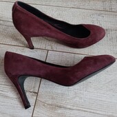 Замшеві нові туфлі, р.38