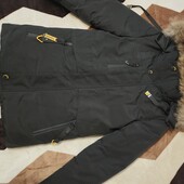 зимова куртка на 140