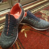 Кросівки жіночі Athletic 28,5 см.Оригінал!