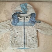 легкая куртка 74-80рр одета пару раз. как новая
