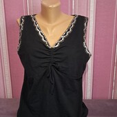 Маєчка у рубчик р50 /52гарний стан розпродажа