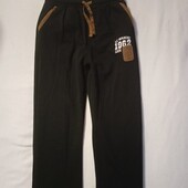 Спортивные штаны-6-7 лет