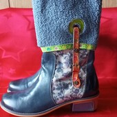 Сапоги женские, новие, р 40 США.