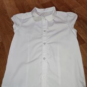 Сорочка блуза для дівчинки в школу у відмінному стані