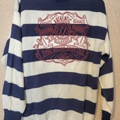 Классный свитер с высокой горловиной