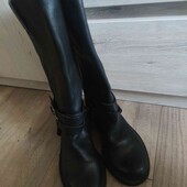Чоботи кожа, нові набойки 39 розмір