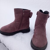 Чобітки дуже тепленькі, в ідеальному стані