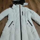 Зимова куртка з капюшоном , розмір М-Л