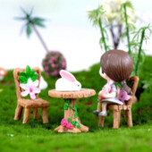 Миниатюрные украшения, предназначенные для создания сказочного мира в небольшом масштабе Мініатюрний