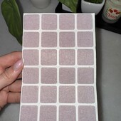 Защитные накладки на мебель 24 шт - квадратные антискользящие наклейки для защиты пола на ножки стол