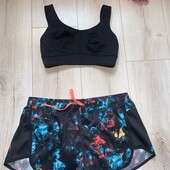 В ідеалі спортивний комплект розмір S.