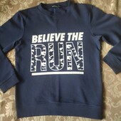 Гарний світшот на 8років