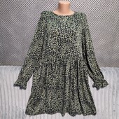 Симпатичное трикотажное платье свободного кроя, р.38/40(евро)