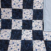 Нова, легка, котонова ковдра на синтапоні, із Америки .Розмір 2.04 х 1.55 см.