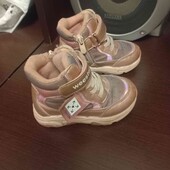 ботинки лот ко времени, смотрите много детских лотов