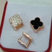 Шикарные двухсторонние серьги в стиле Van Cleef с белыми фианитами.Мед.сплав (сталь).