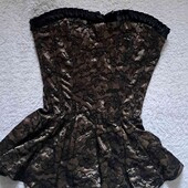 Корсет неймовірно гарний!Стан відмінний!