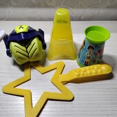 Макдональдс іграшки рупор, піраміда, зірка