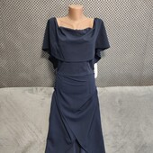 Симпатичное платье на плечи, р.38(евро)