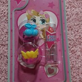 губна помада та 2 каблучки