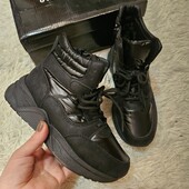 Нові зимові сапоги, ботинки 38 розмір 24.5 устілка