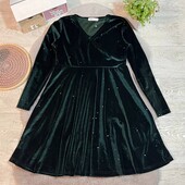 Ну дуже гарна сукня велюр ідеальний стан